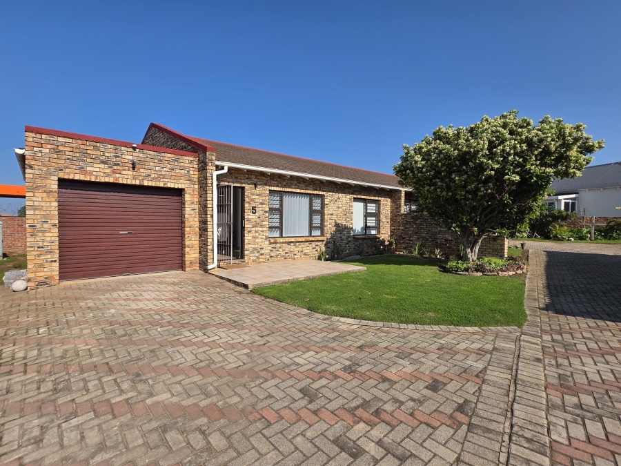 2 Bedroom Property for Sale in Jeffreys Bay Central Eastern Cape